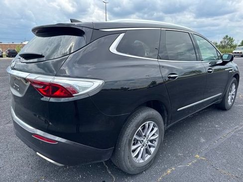 Used 2023 Buick Enclave Essence w/ LPO, Floor Liner Package FWD image 4