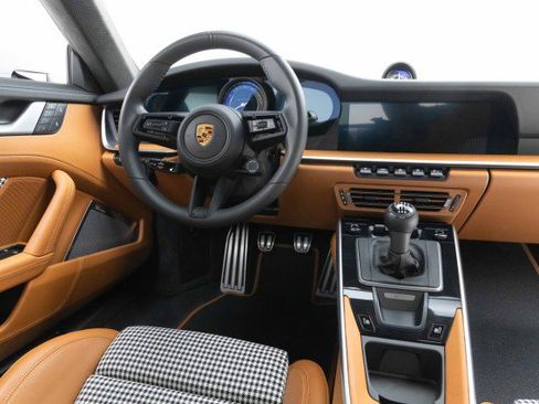 Used 2023 Porsche 911 Sport Classic image 14