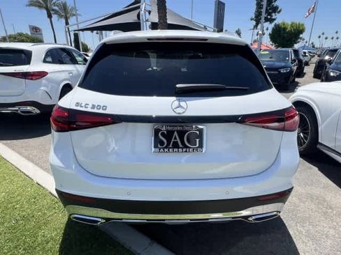 New 2026 Mercedes-Benz GLC 300 image 4