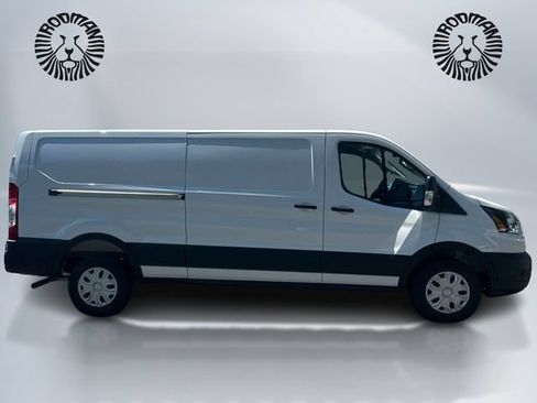 New 2025 Ford Transit 250 Low Roof w/ Load Area Protection Package RWD image 5