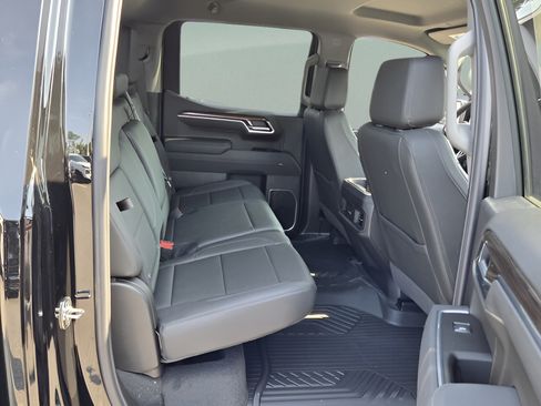 New 2026 Chevrolet Silverado 1500 RST w/ RST All Star Premium Package AWD/4WD image 14