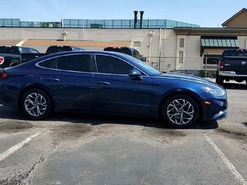 Used 2020 Hyundai Sonata SEL w/ Convenience Package FWD image 9