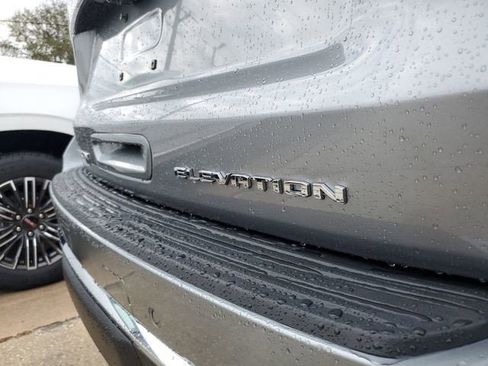 New 2026 GMC Yukon XL Elevation w/ Elevation Premium Package image 9