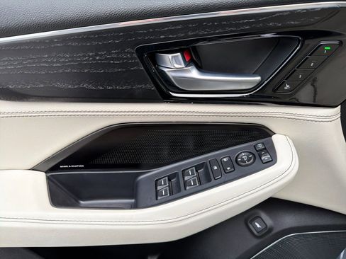 Used 2025 Acura MDX Type S image 10