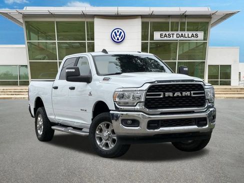 Used 2024 RAM 2500 Big Horn AWD/4WD image 1