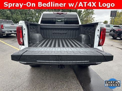 Used 2024 GMC Sierra 1500 AT4X image 31