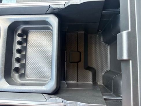 Used 2025 RAM 1500 Big Horn image 24