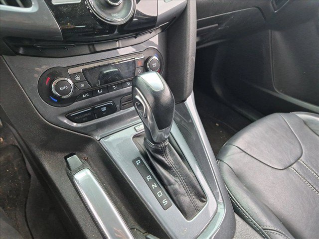 Used 2012 Ford Focus Titanium FWD image 11