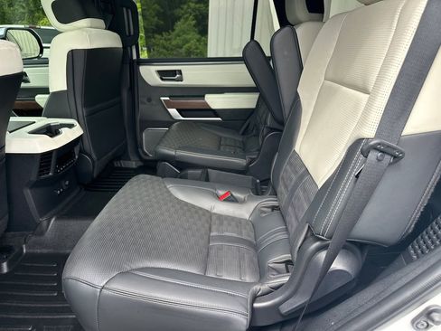 Used 2024 Toyota Sequoia 2WD image 21