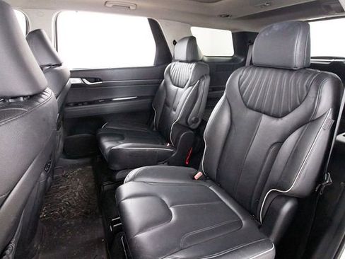 Used 2023 Hyundai Palisade Limited AWD/4WD image 23