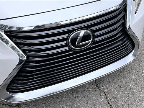Used 2018 Lexus ES 350 w/ Premier Package image 30