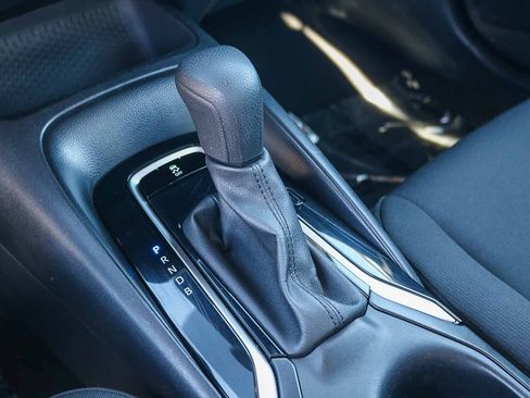 Certified 2023 Toyota Corolla LE image 18