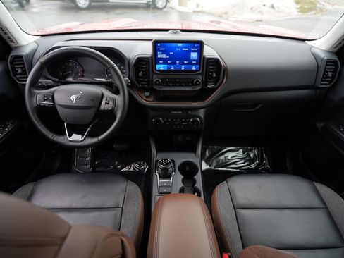 Used 2022 Ford Bronco Sport Outer Banks w/ Tech Package image 30