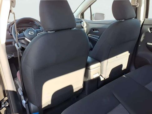 New 2025 Nissan Versa SR w/ Trunk Package image 15