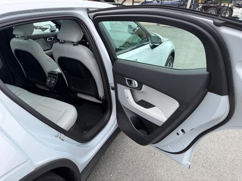 Used 2023 Polestar Polestar 2 w/ Pilot Pack image 39