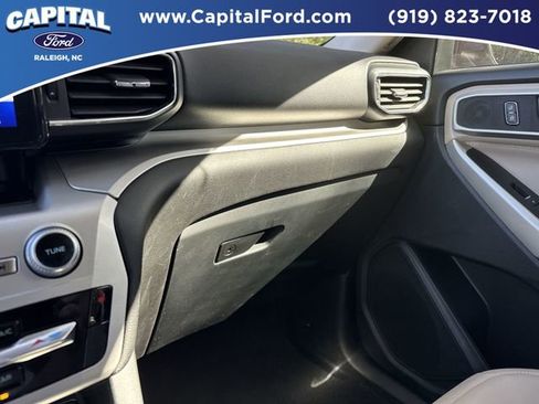 Certified 2022 Ford Explorer XLT w/ Equipment Group 202A image 26