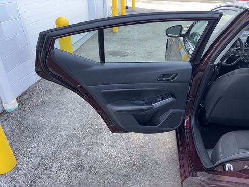 Used 2023 Nissan Altima 2.5 SV FWD image 29