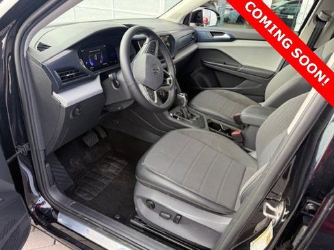 Used 2022 Volkswagen Taos SE image 4
