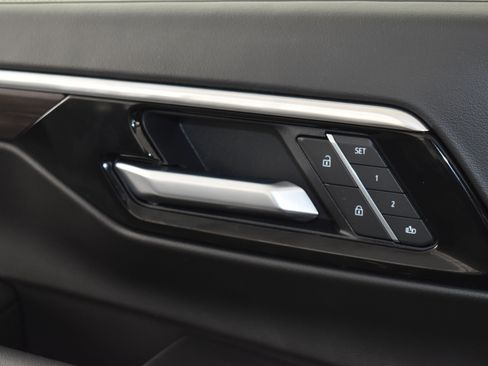 New 2025 Chevrolet Tahoe Premier image 36