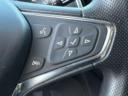 Used 2020 Chevrolet Equinox LT FWD image 28