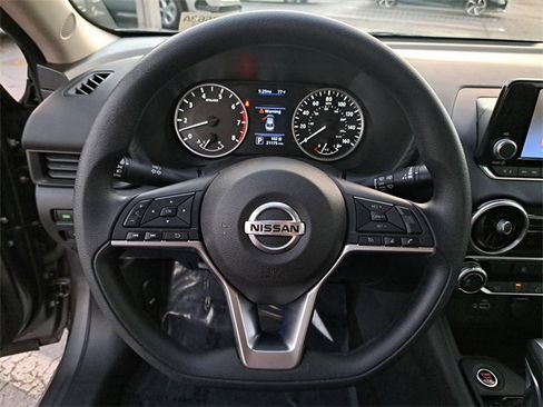 Used 2023 Nissan Sentra S image 25