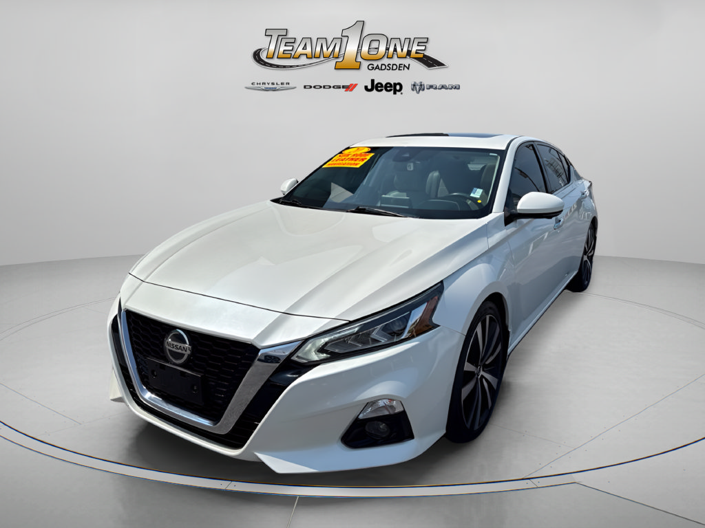 Used 2020 Nissan Altima 2.0 Platinum FWD image 4