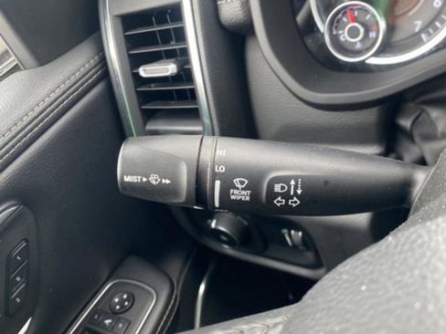 Used 2024 RAM 1500 Laramie image 17