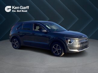 New 2026 Kia Niro LX video 1