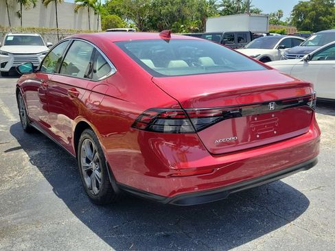 Used 2023 Honda Accord EX image 4
