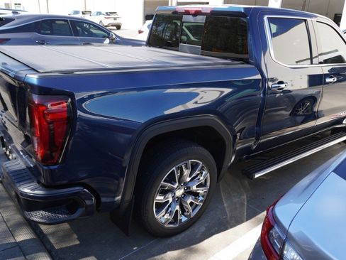 Used 2023 GMC Sierra 1500 Denali w/ Denali Reserve Package image 3