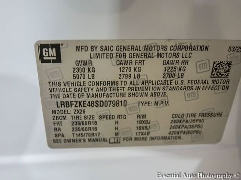 Used 2025 Buick Envision Preferred AWD/4WD image 26