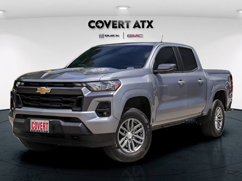 Used 2023 Chevrolet Colorado LT w/ LT Convenience Package II AWD/4WD image 2