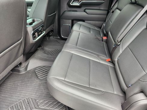 Used 2024 GMC Sierra 1500 SLT w/ SLT Premium Plus Package RWD image 12