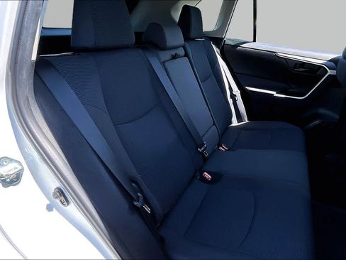 Certified 2023 Toyota RAV4 LE FWD image 19