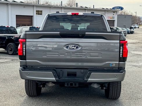 Used 2025 Ford F150 Lightning XLT image 4