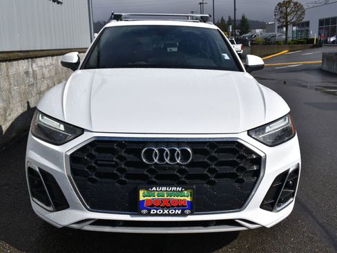 Used 2021 Audi Q5 e Premium Plus image 2