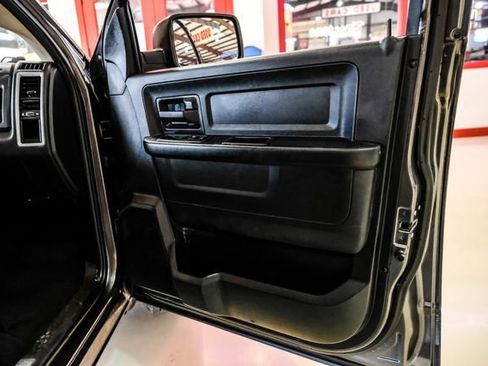 Used 2021 RAM 1500 Tradesman w/ Chrome Plus Package RWD image 41