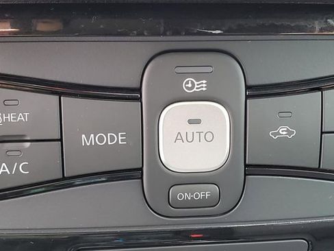 Certified 2023 Nissan Leaf SV Plus image 23