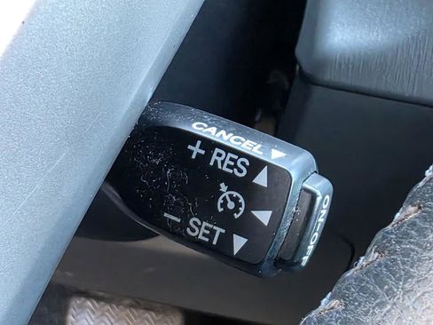 Used 2013 Toyota Prius V Five image 26