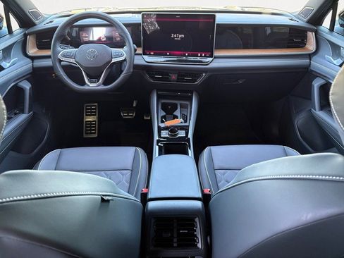 Used 2026 Volkswagen Tiguan SEL R-Line image 15