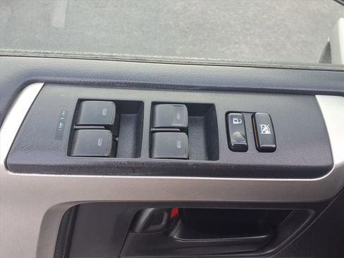 Used 2011 Toyota 4Runner SR5 image 8