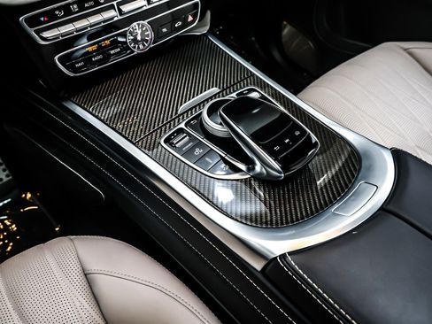 Certified 2024 Mercedes-Benz G 63 AMG 4MATIC image 8