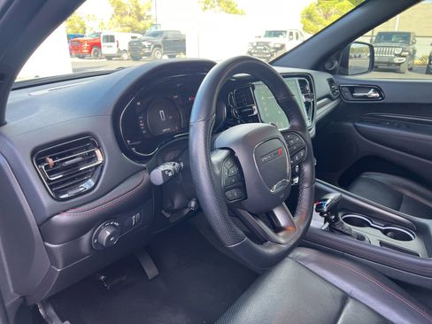 Used 2023 Dodge Durango GT RWD image 29