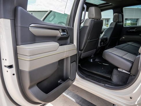 New 2026 Chevrolet Silverado 1500 ZR2 w/ Dark Appearance Package AWD/4WD image 34