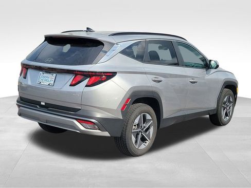 Used 2025 Hyundai Tucson SEL AWD/4WD image 4