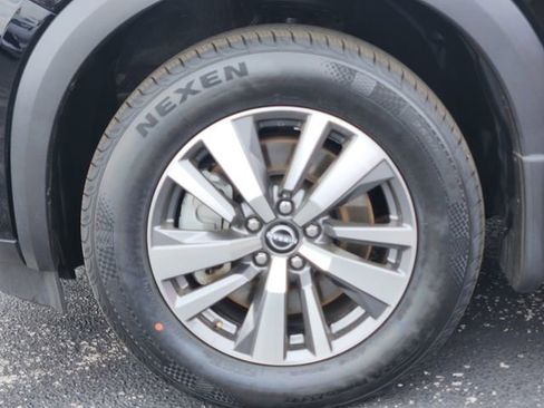 Used 2024 Nissan Pathfinder SL image 8