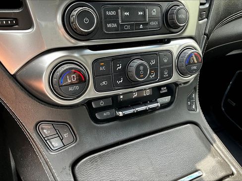 Used 2016 Chevrolet Suburban LTZ AWD/4WD image 15