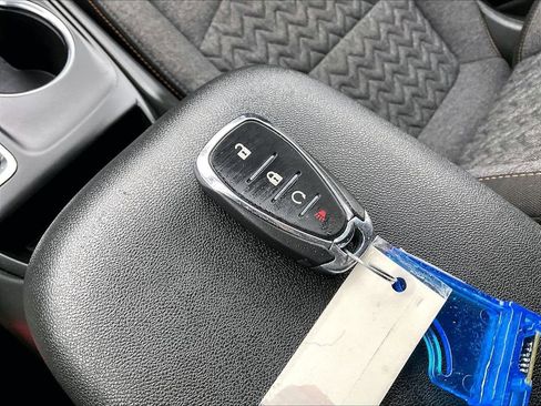 Used 2022 Chevrolet Equinox LT image 27