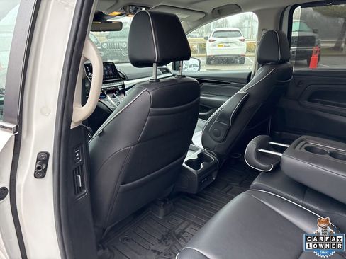 Used 2025 Honda Odyssey Touring image 39
