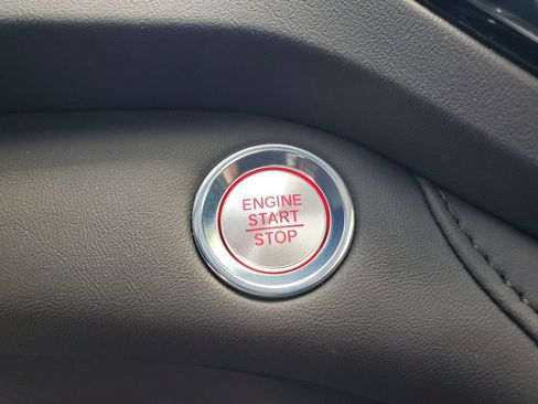 Used 2024 Acura RDX SH-AWD image 27